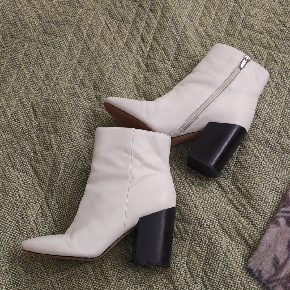 Vince Camuto White and Black Ankle Boots